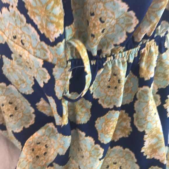 “FAITH & JOY” Peplum /Wrap Style Ladies Top . - Picture 8 of 11